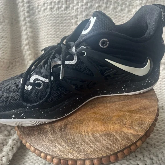 Nike KD15 TB Black White Kevin Durant Basketball Shoe DO9826-002 Men's Size 9.5 - Picture 3 of 6
